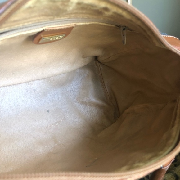 Vintage Gucci Micro G Boston bag - Picture 9 of 13